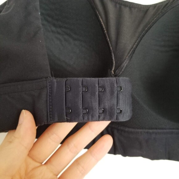 Under Armour Black Eclipse High Impact Sports Bra Hook And Loop Back Closure - Picture 10 of 16